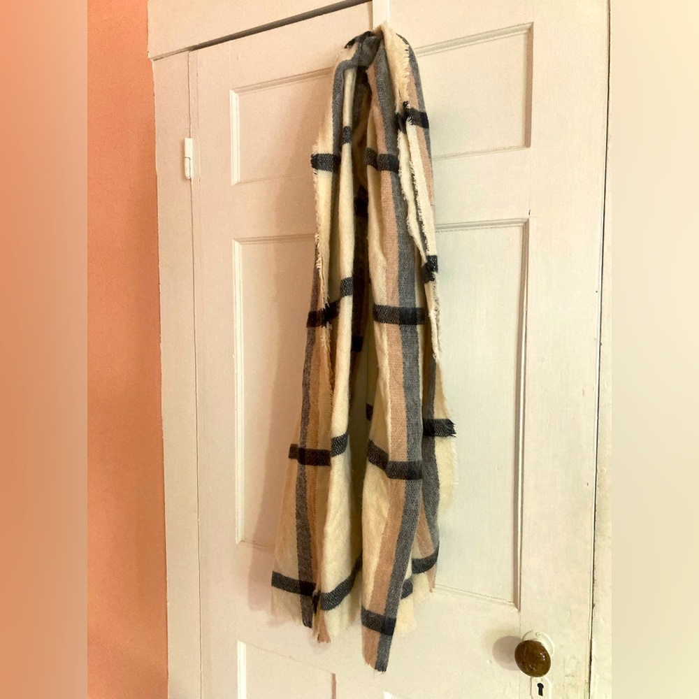 Over sized scarf